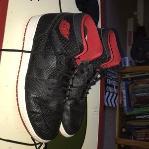 Nike Jordan- Air Jordan 1 Retro Hightop